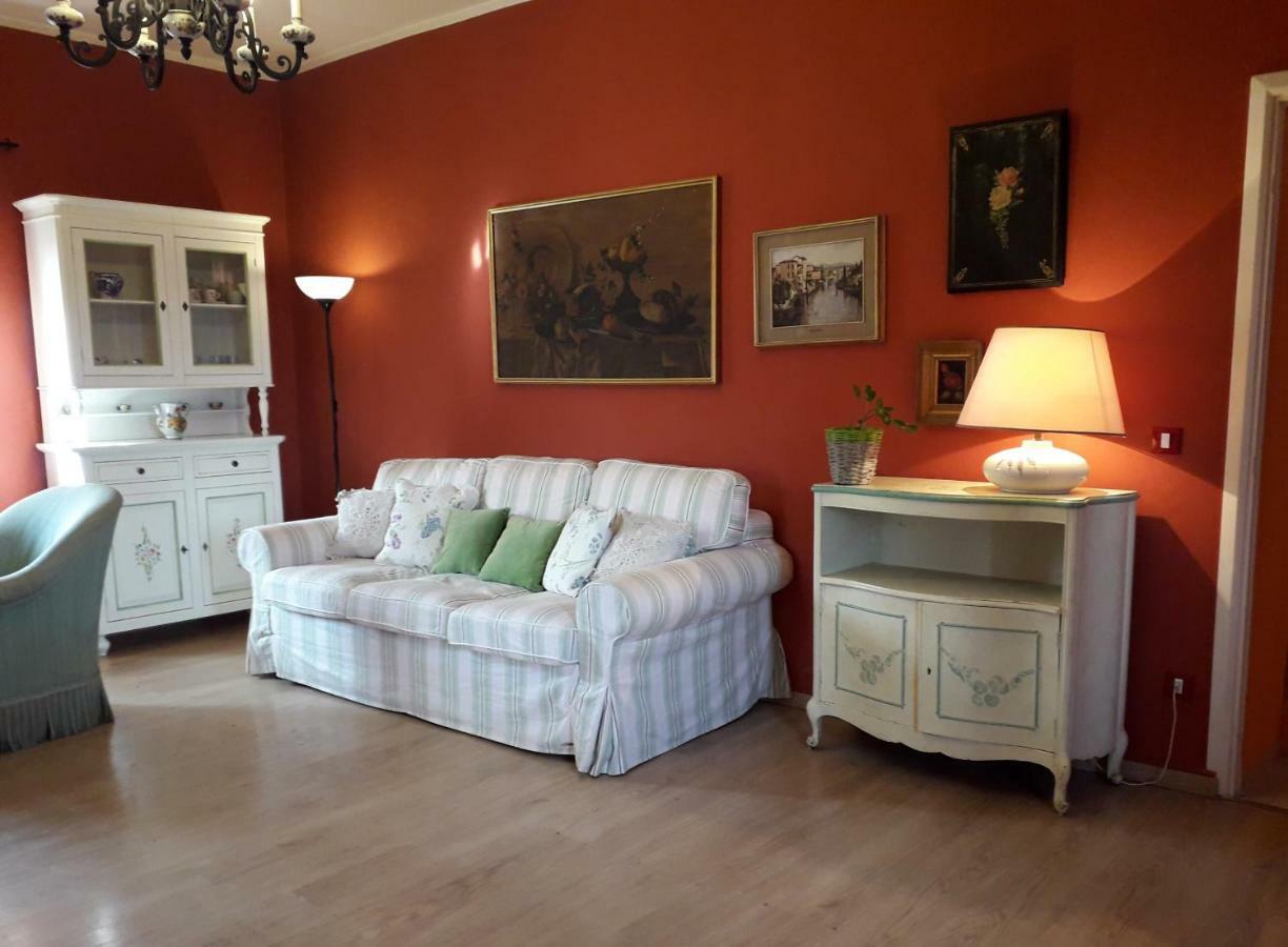 Alle Preci Country House Santa Restituta Zewnętrze zdjęcie